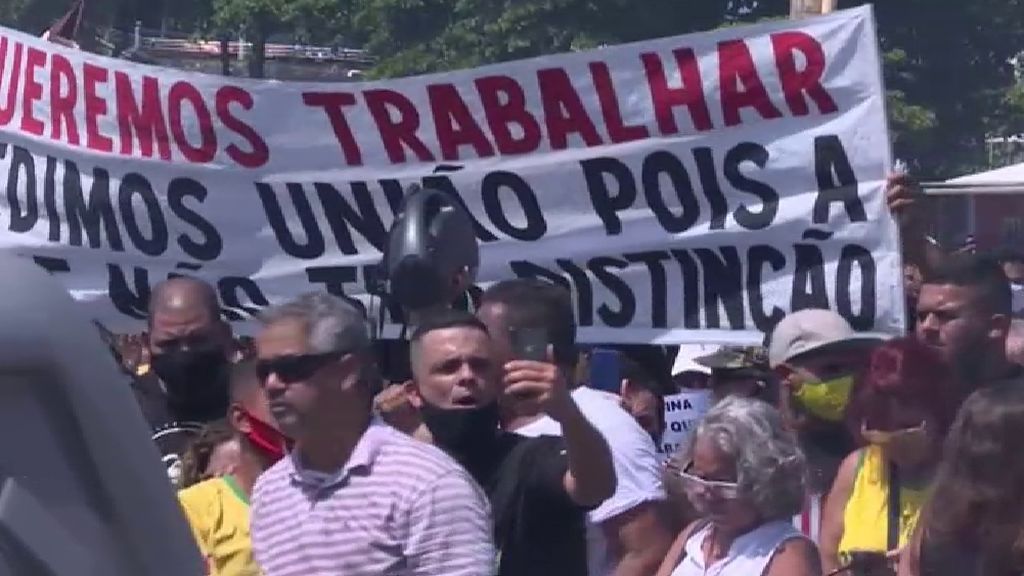 Protestas en Río de Janeiro por las restricciones a la hostelería pese al récord de muertes en un día