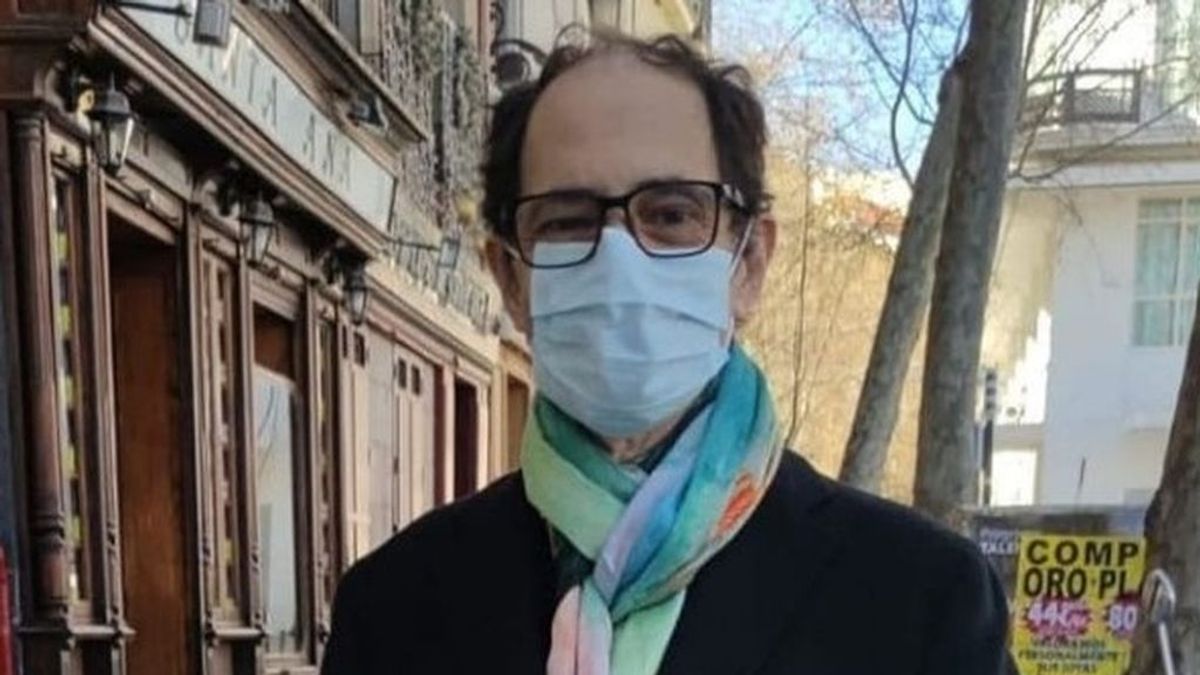 El actor de LQSA, Jordi Sánchez, sufrió alucinaciones en la UCI: "Pensaba que mi hijo había muerto" El actor de LQSA, Jordi Sánchez, sufrió alucinaciones en la UCI: "Pensaba que mi hijo había muerto"