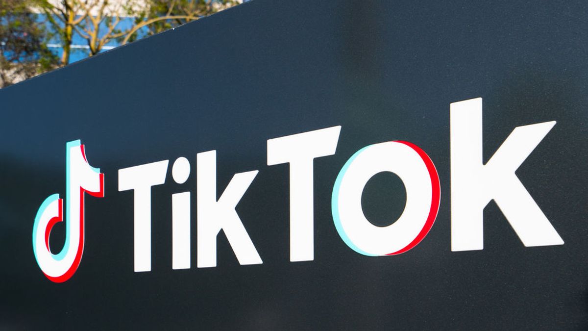 El algoritmo de TikTok favorece la expansión de contenidos de extrema derecha, según un estudio