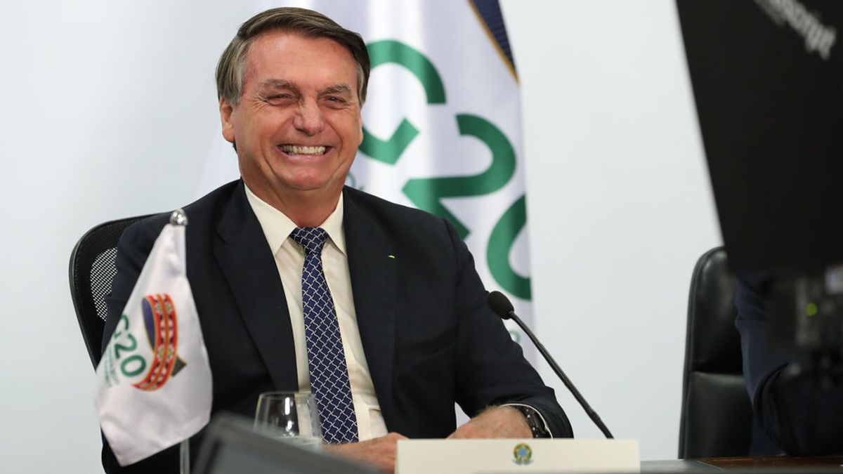 Bolsonaro remodela su Gobierno bajo la presión de la pandemia Bolsonaro remodela su Gobierno bajo la presión de la pandemia