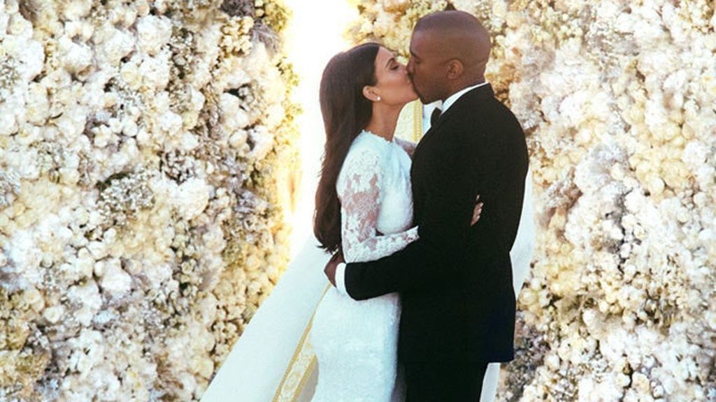 En su boda con Kanye West, Kim Kardashian optó por el perfume de su propia firma.