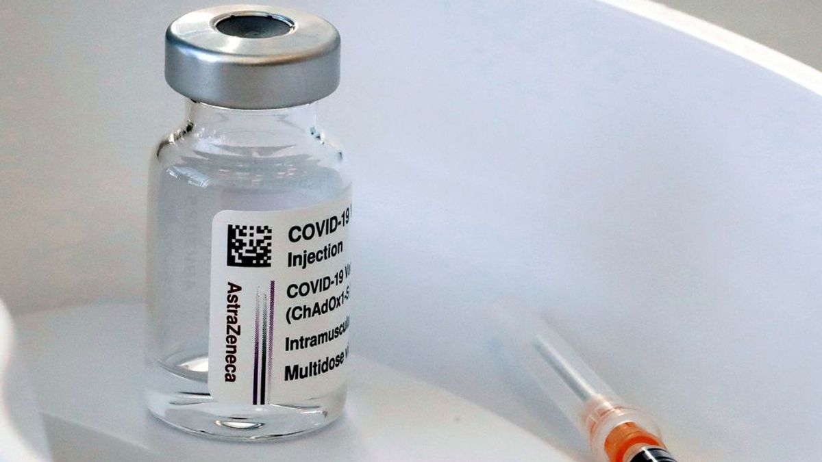 Alemania aconseja la vacuna de AstraZeneca solo para mayores de 60 años por los casos de trombos Alemania aconseja la vacuna de AstraZeneca solo para mayores de 60 años por los casos de trombos