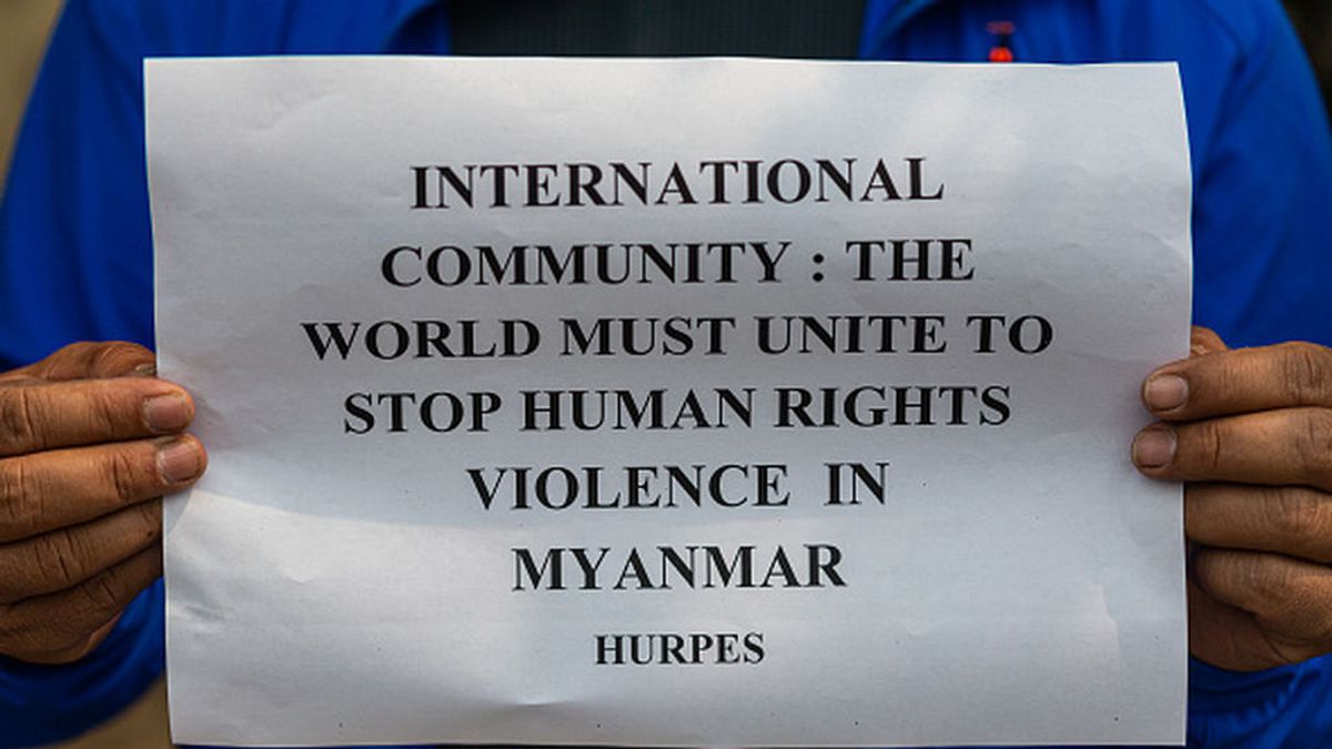 EEUU ordena a todos sus funcionarios no esenciales que abandonen Birmania
