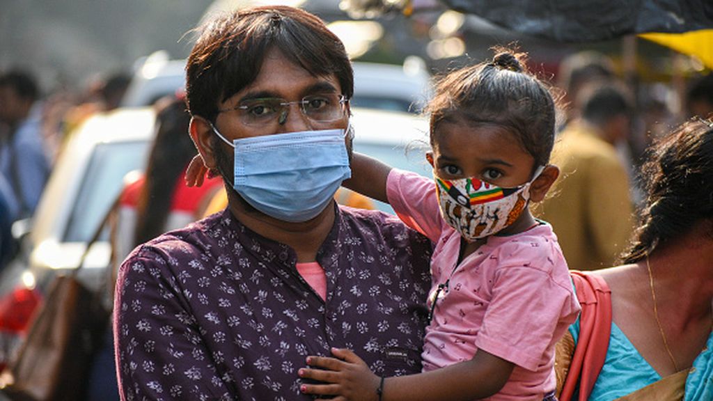 India confirma cerca de 53.500 casos de coronavirus y supera el umbral de los 12,1 millones de contagios India confirma cerca de 53.500 casos de coronavirus y supera el umbral de los 12,1 millones de contagios
