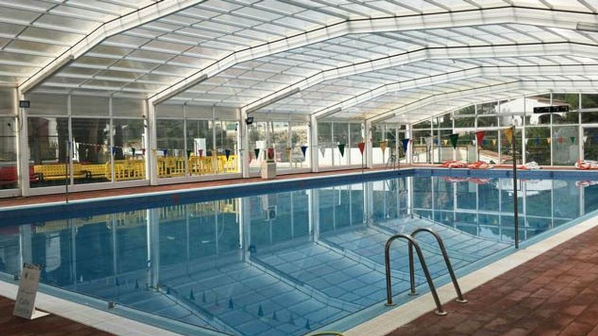Muere un hombre de 38 años cuando practicaba apnea en una piscina de Valencia Muere un hombre de 38 años cuando practicaba apnea en una piscina de Valencia