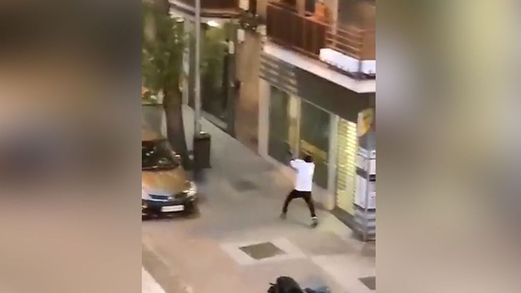 Atacan con material explosivo la sede de Podemos en Cartagena, Murcia