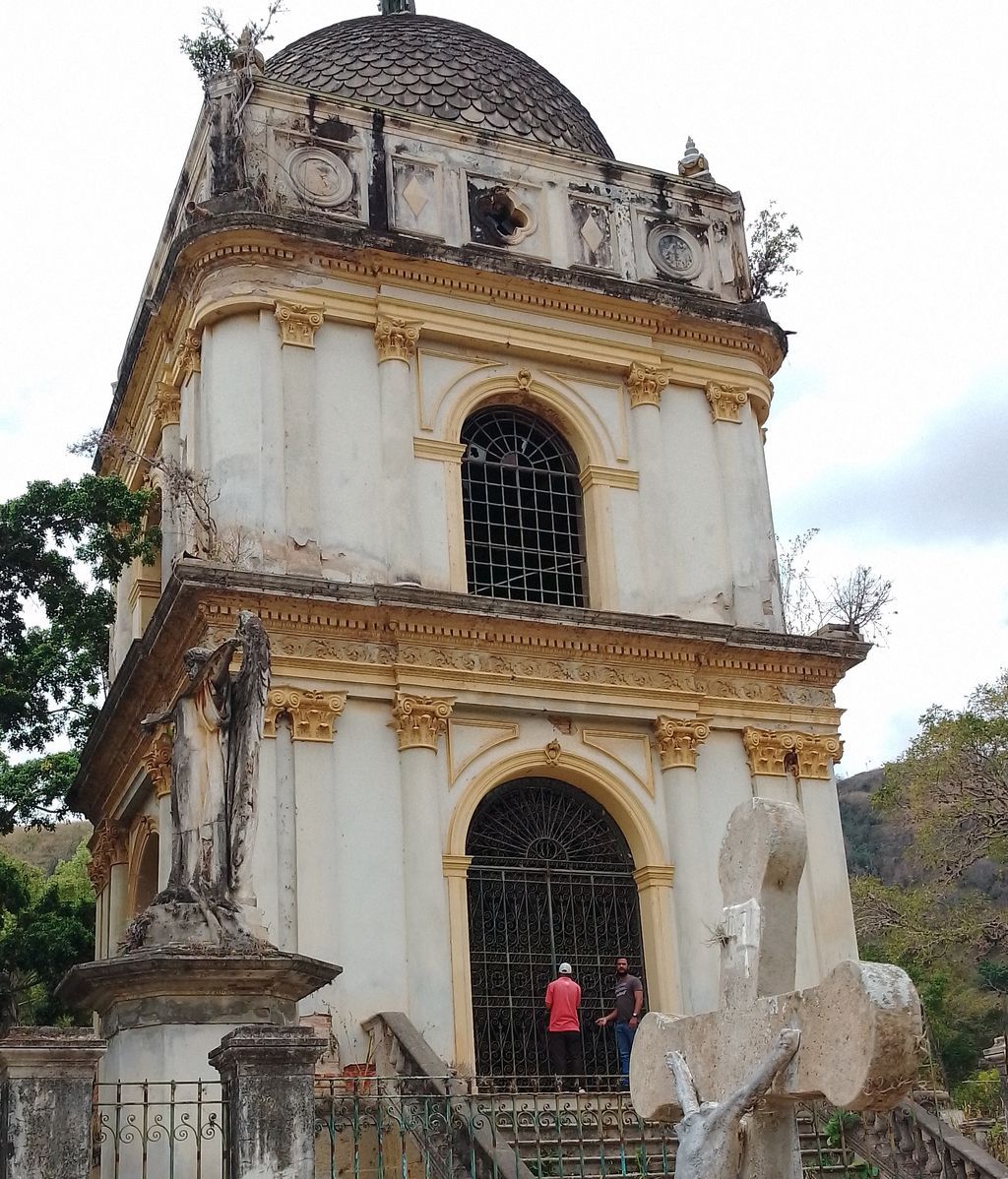 Cementerio 6