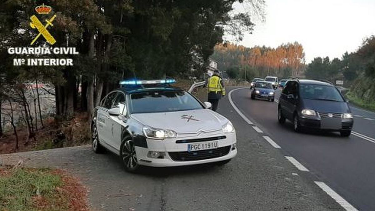 Una conductora que cuatriplicaba la tasa de alcohol pide ayuda a la Guardia Civil para llegar al trabajo en Vigo Una conductora que cuatriplicaba la tasa de alcohol pide ayuda a la Guardia Civil para llegar al trabajo en Vigo