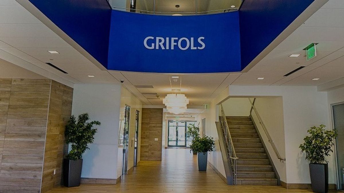 El tratamiento anticoronavirus de Grifols no logra resultados significativos en su ensayo clínico en fase 3 El tratamiento anticoronavirus de Grifols no logra resultados significativos en su ensayo clínico en fase 3
