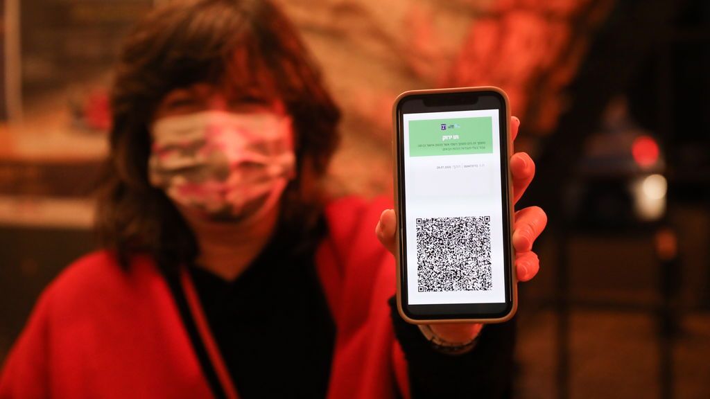 La UE acelera para llegar a un acuerdo sobre un certificado de vacunación europeo antes de verano La UE acelera para llegar a un acuerdo sobre un certificado de vacunación europeo antes de verano