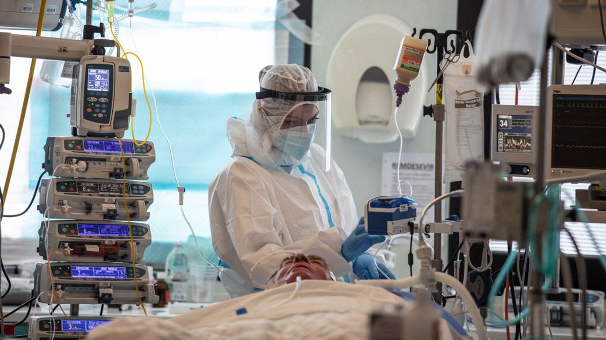 Crece presión hospitalaria e incidencia acumulada en España tras Semana Santa Crece presión hospitalaria e incidencia acumulada en España tras Semana Santa