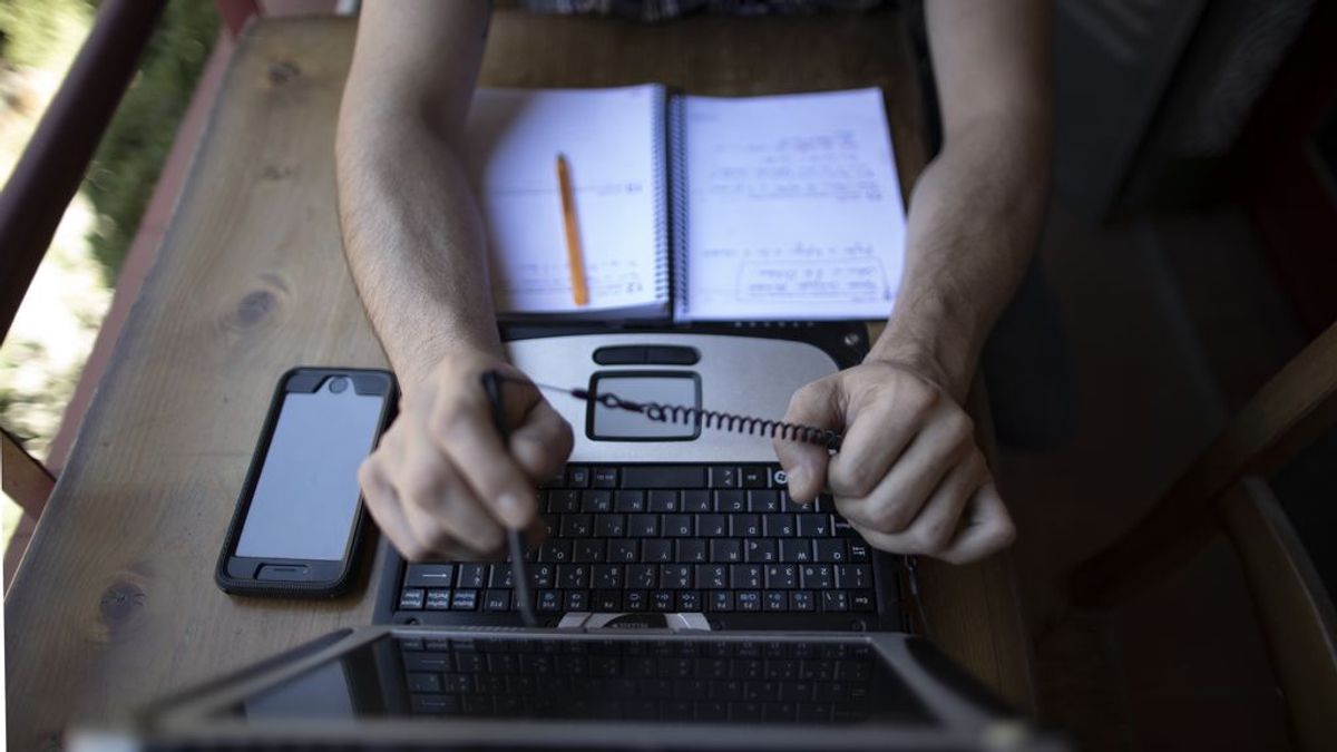 UGT denuncia el incumplimiento "generalizado" de la ley del teletrabajo por parte de las empresas UGT denuncia el incumplimiento "generalizado" de la ley del teletrabajo por parte de las empresas