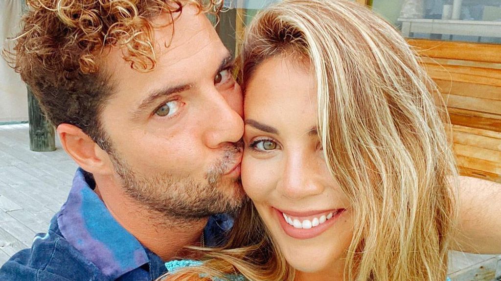 David Bisbal comparte una foto inédita del embarazo de Rosanna Zanetti: "Es de mis favoritas"