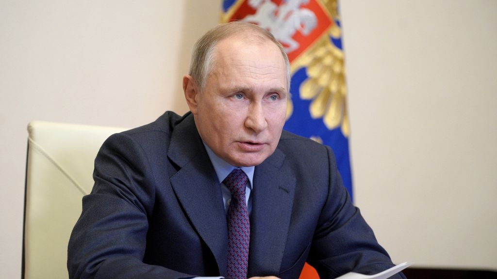 Putin ratifica la reforma legal que le permite optar a la presidencia rusa dos mandatos más, hasta 2030 Putin ratifica la reforma legal que le permite optar a la presidencia rusa dos mandatos más, hasta 2030