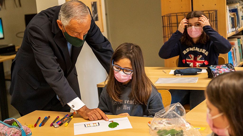 Portugal reabre terrazas, clases y museos en una nueva fase de desescalada Portugal reabre terrazas, clases y museos en una nueva fase de desescalada