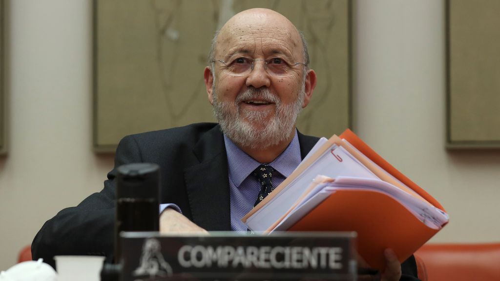 El CIS da un reparto de escaños en Madrid que no se corresponde con su propia estimación de voto El CIS da un reparto de escaños en Madrid que no se corresponde con su propia estimación de voto