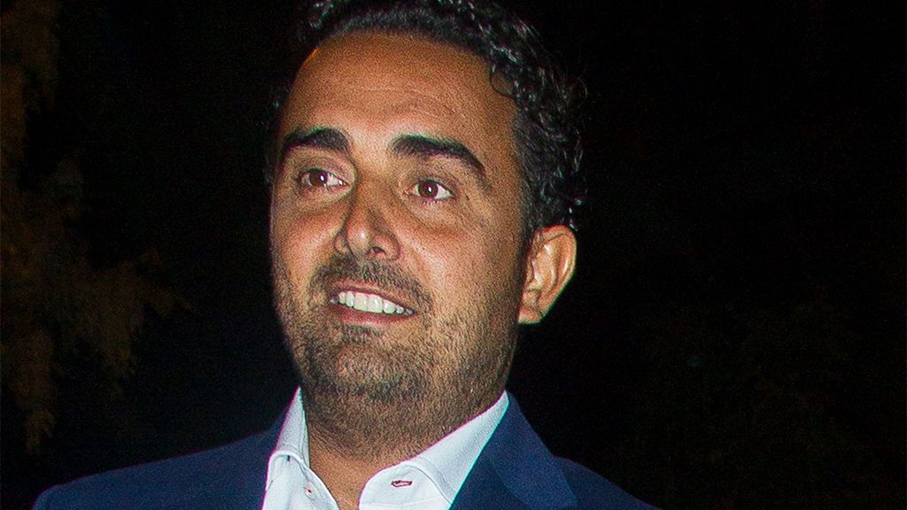 Descifrando a Fidel Albiac: 15 datos para conocer al marido de Rocío Carrasco Descifrando a Fidel Albiac: 15 datos para conocer al marido de Rocío Carrasco