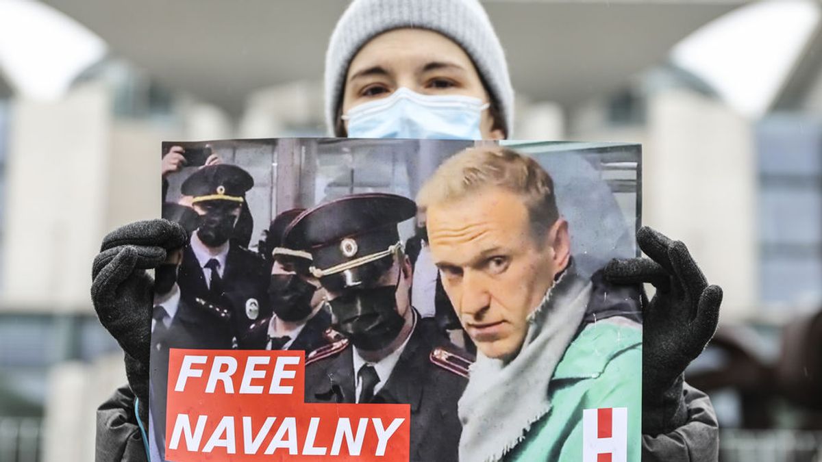 El líder opositor ruso Navalny, ingresado en la enfermería de la prisión donde cumple condena El líder opositor ruso Navalny, ingresado en la enfermería de la prisión donde cumple condena