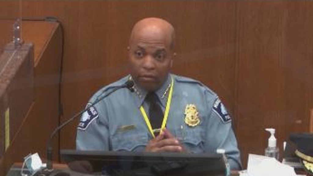 El jefe de policía, en el juicio por la muerte de Floyd: "El uso de la fuerza fue completamente desproporcionado"
