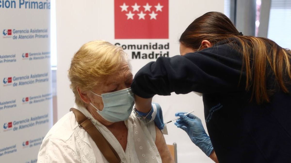 Madrid registra su récord de vacunación con 38.959 dosis administradas Madrid registra su récord de vacunación con 38.959 dosis administradas