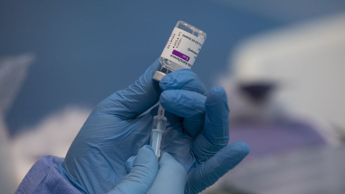 Los ministros de Sanidad de la UE se reúnen hoy de manera urgente para analizar la vacuna de AstraZeneca Los ministros de Sanidad de la UE se reúnen hoy de manera urgente para analizar la vacuna de AstraZeneca
