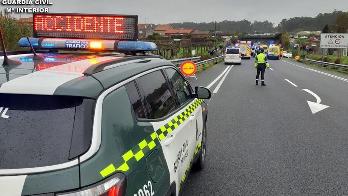 12 años de prisión para un conductor sin carné que mató a un motorista y se dio a la fuga en Ourense 12 años de prisión para un conductor sin carné que mató a un motorista y se dio a la fuga en Ourense