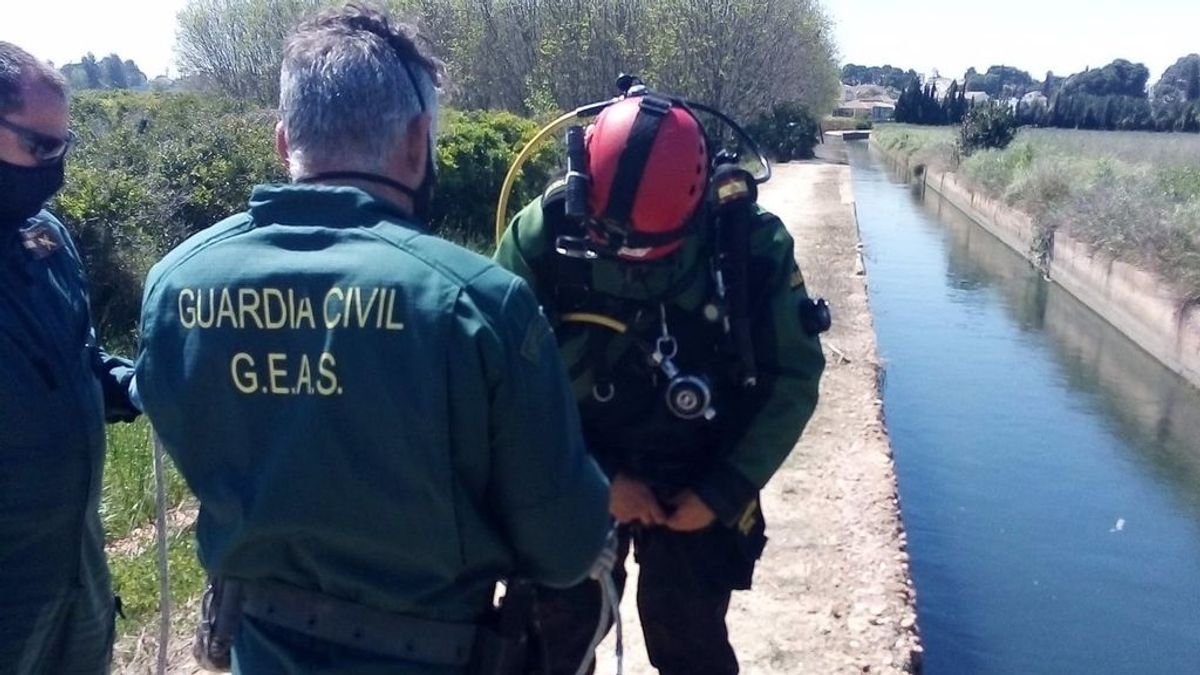 La Guardia Civil rescata en un canal el cuerpo sin vida de una joven desaparecida en Valencia La Guardia Civil rescata en un canal el cuerpo sin vida de una joven desaparecida en Valencia