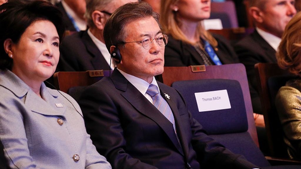 Moon se enfrenta a una derrota sin precedentes en las municipales de Corea del Sur Moon se enfrenta a una derrota sin precedentes en las municipales de Corea del Sur