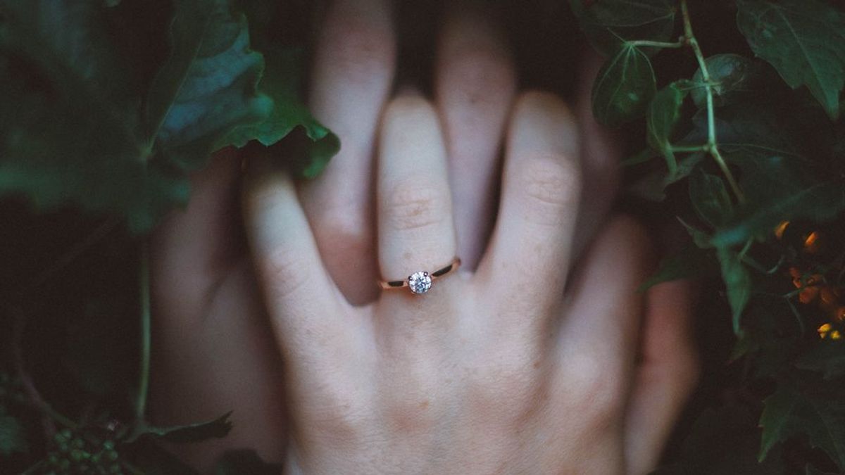 ¿Poliamor o monogamia? ¿No estás segur_? Con estas preguntas puedes saber qué modelo de relaciones afectivas es el tuyo ¿Poliamor o monogamia? ¿No estás segur_? Con estas preguntas puedes saber qué modelo de relaciones afectivas es el tuyo