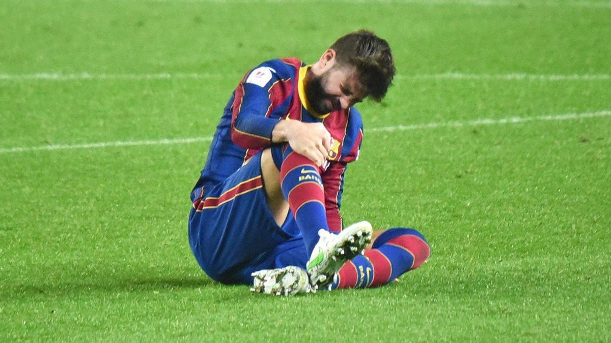 Piqué tiene difícil llegar al Clásico del sábado. Piqué tiene difícil llegar al Clásico del sábado.