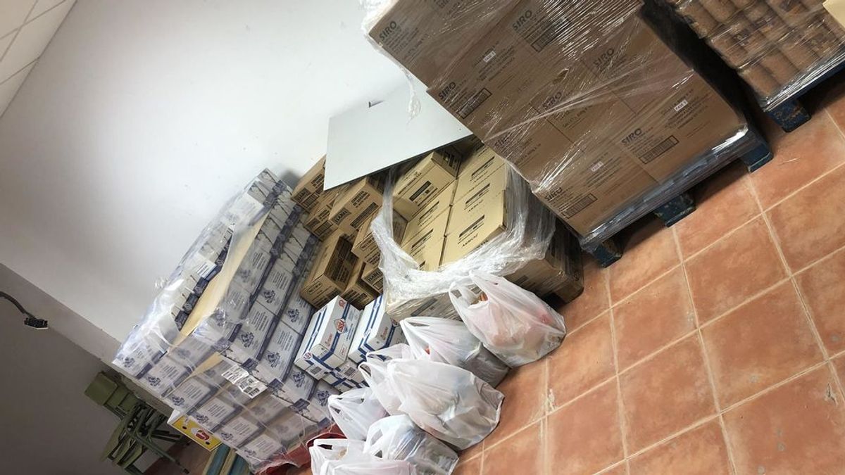 Dos detenidos en Almonte por supuesta estafa en el reparto de alimentos a desfavorecidos Dos detenidos en Almonte por supuesta estafa en el reparto de alimentos a desfavorecidos