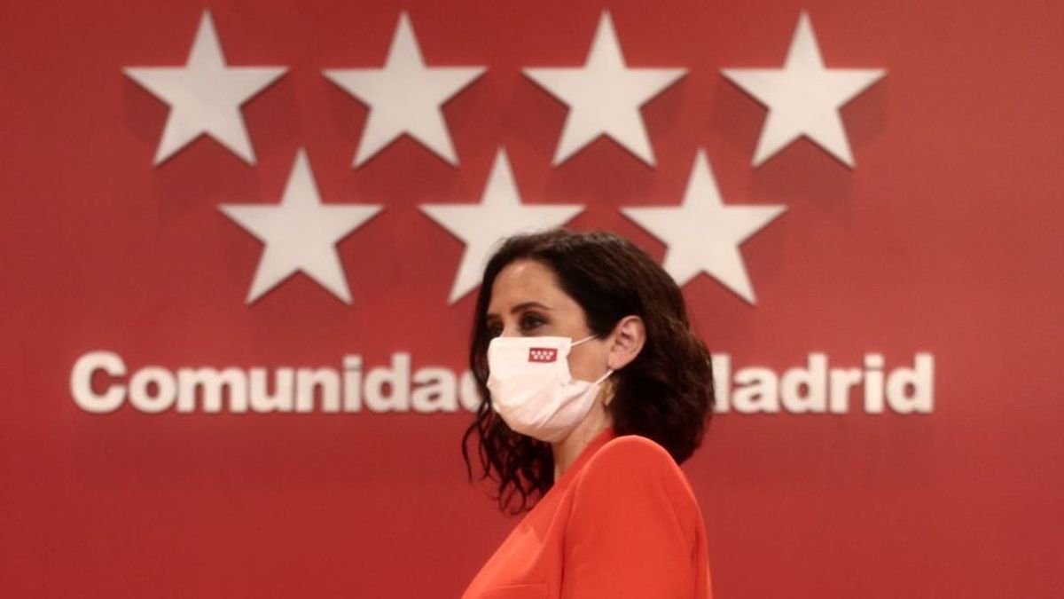 En directo: comparecencia de Isabel Ayuso tras el Consejo de Gobierno En directo: comparecencia de Isabel Ayuso tras el Consejo de Gobierno