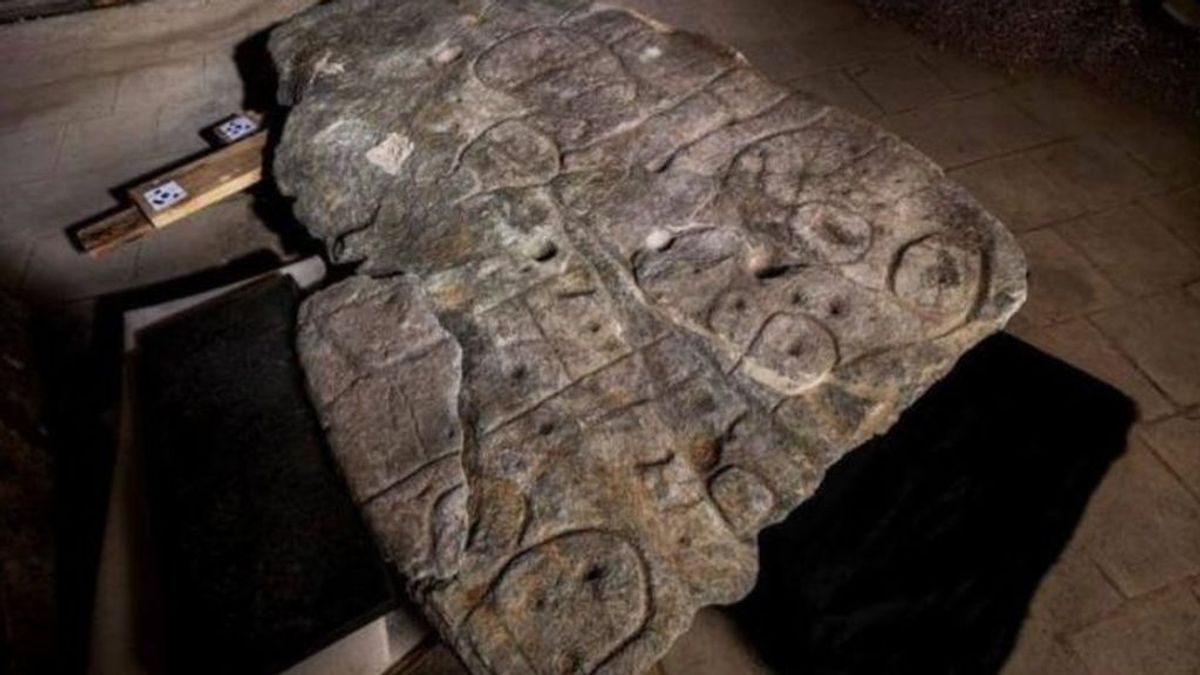 Tiene 3.500 años y fue grabado en una losa: así es el mapa más antiguo de Europa