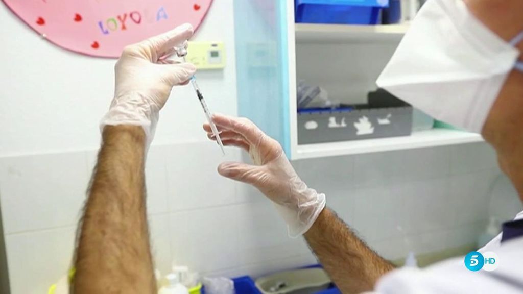 Los expertos defienden la vacunación con AstraZeneca: hay 222 casos de trombosis entre 34 millones de personas
