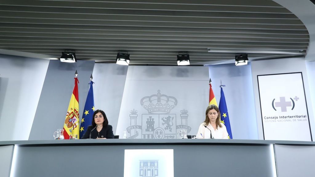 Sanidad mantiene el objetivo de vacunar al 70% en agosto pese a limitar AstraZeneca a los mayores de 60 años Sanidad mantiene el objetivo de vacunar al 70% en agosto pese a limitar AstraZeneca a los mayores de 60 años