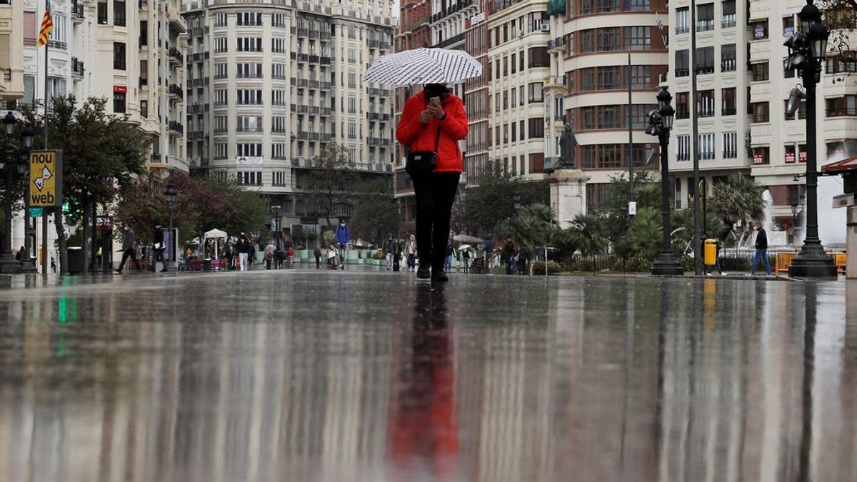 Chubascos y tormentas serán protagonistas durante el fin de semana en buena parte de España Chubascos y tormentas serán protagonistas durante el fin de semana en buena parte de España