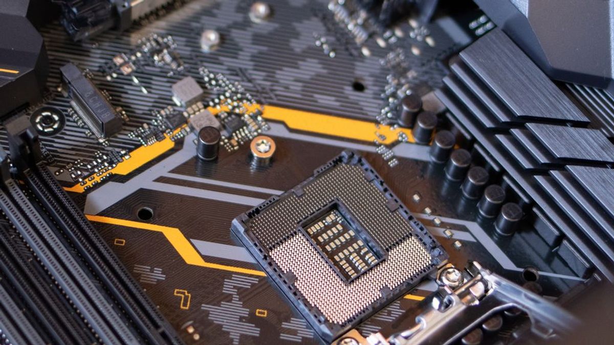 La escasez de chips retrasa la producción de iPad y MacBook y paraliza plantas de Ford y General Motors La escasez de chips retrasa la producción de iPad y MacBook y paraliza plantas de Ford y General Motors