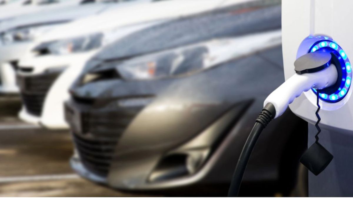 Plan MOVES III: estas son las nuevas ayudas destinadas a la compra de un coche eléctrico
