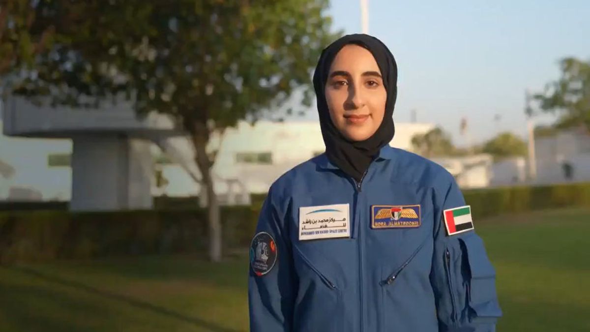 La ingeniera emiratí Nura Al Matrushi será la primera mujer árabe en viajar al espacio La ingeniera emiratí Nura Al Matrushi será la primera mujer árabe en viajar al espacio