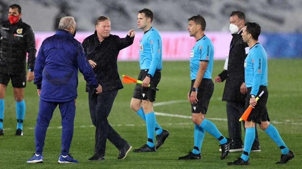 Koeman pide que se deje de usar el VAR en España: "Mejor parar"