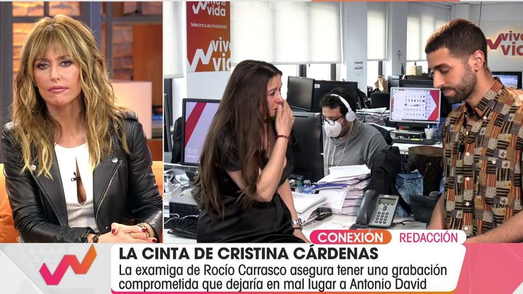 Cristina Cárdenas se rompe en directo