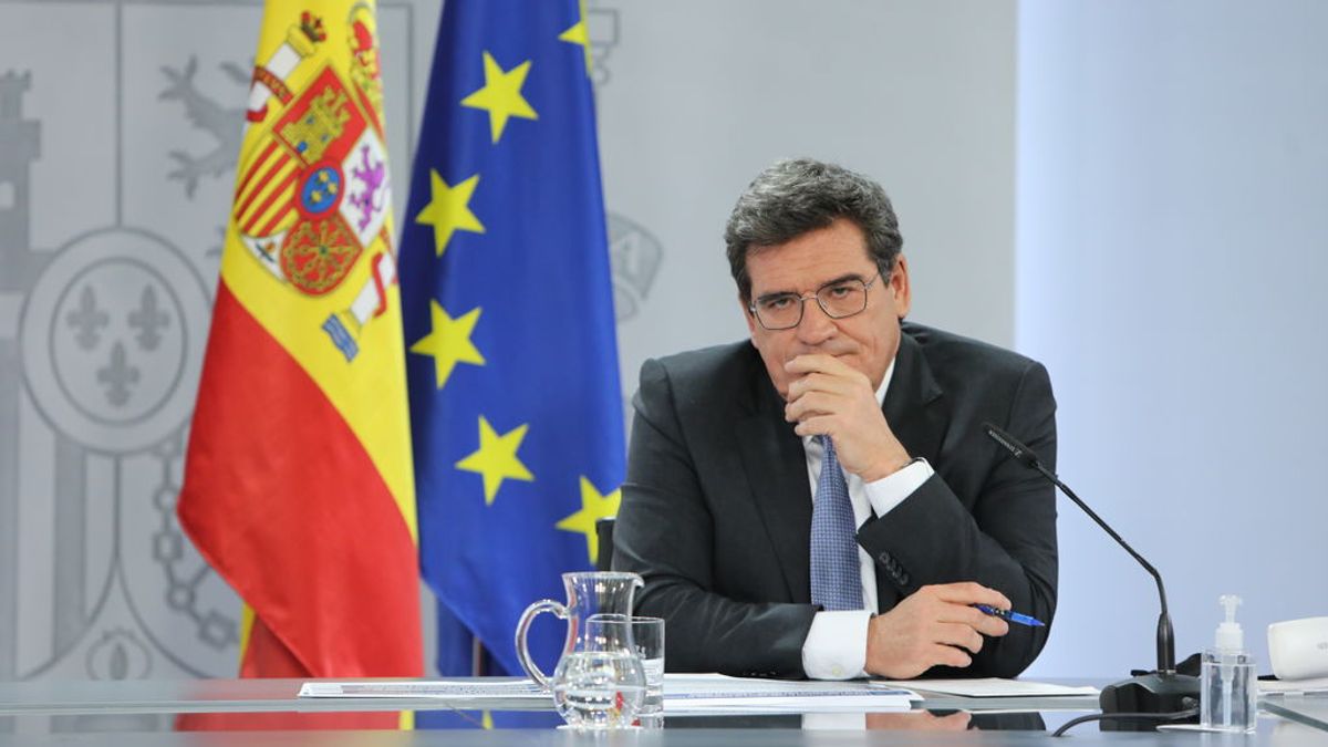 José Luis Escrivá, ministro de Inclusión y Seguridad Social, en la rueda de prensa posterior al Consejo de Ministros José Luis Escrivá, ministro de Inclusión y Seguridad Social, en la rueda de prensa posterior al Consejo de Ministros
