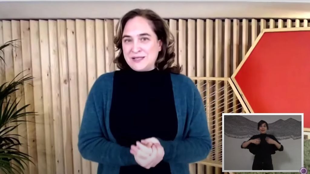 Ada Colau abandona Twitter "para hacer buena política" y para que "el amor gane al odio" Ada Colau abandona Twitter "para hacer buena política" y para que "el amor gane al odio"