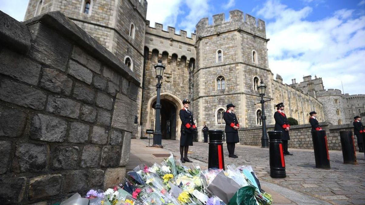 En directo: Muere el Príncipe de Edimburgo "fortaleza" de la reina de Inglaterra a los 99 años En directo: Muere el Príncipe de Edimburgo "fortaleza" de la reina de Inglaterra a los 99 años