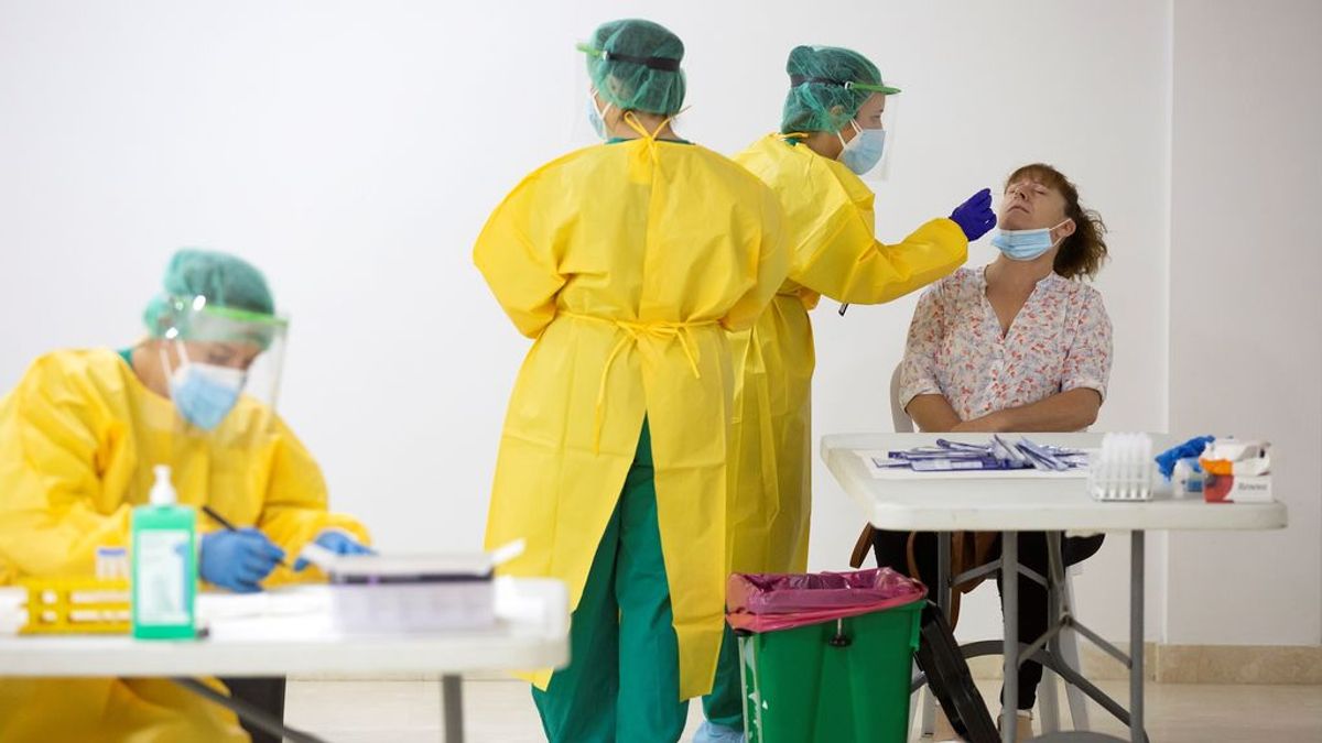 Madrid baja a 496 casos pero los hospitalizados por covid suben en 74 Madrid baja a 496 casos pero los hospitalizados por covid suben en 74