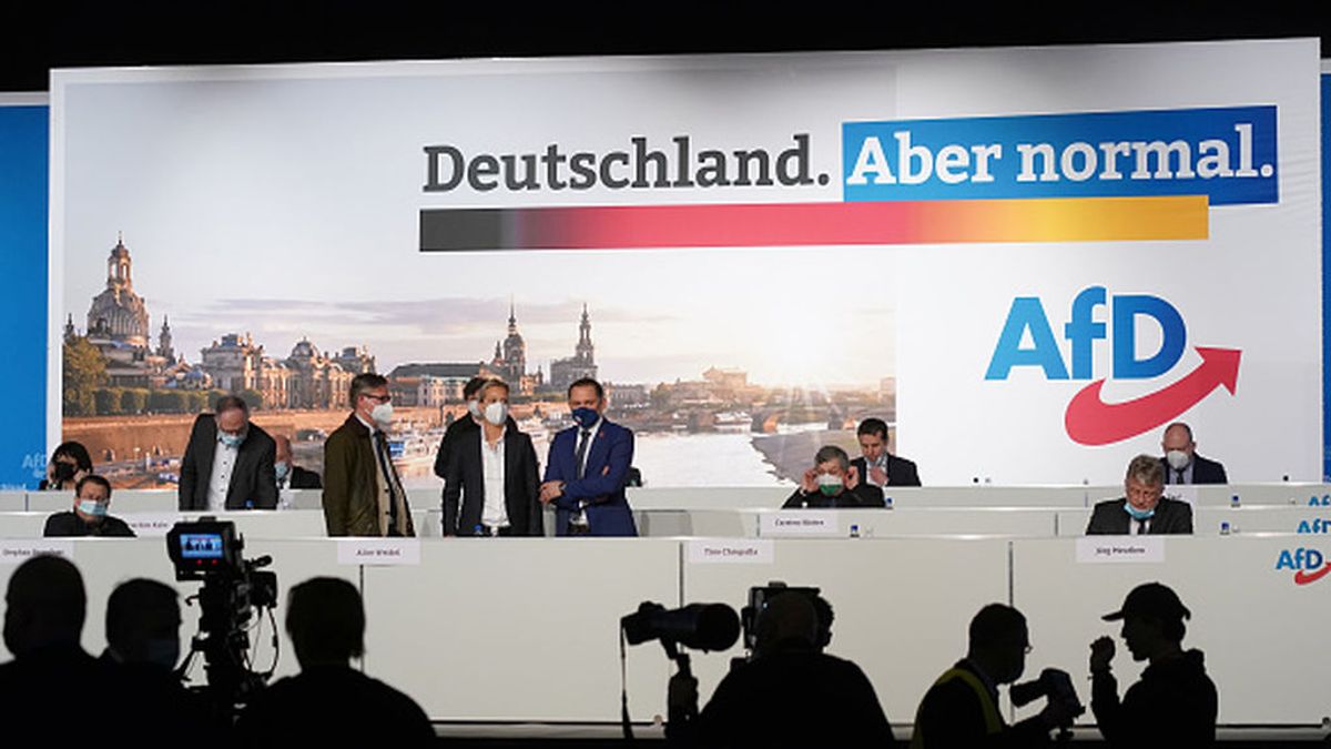 El programa electoral de la AdF: salir de la UE , servicio militar y un "blue Deal" El programa electoral de la AdF: salir de la UE , servicio militar y un "blue Deal"