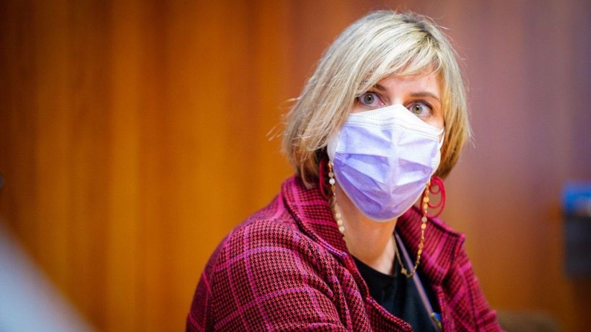 Cataluña pide a Sanidad retrasar la segunda dosis para acelerar la vacunación Cataluña pide a Sanidad retrasar la segunda dosis para acelerar la vacunación