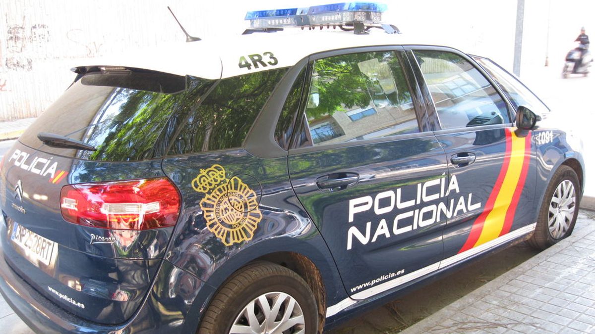 Detenido un joven tras saltarse el toque de queda cuatro veces en la misma noche Detenido un joven tras saltarse el toque de queda cuatro veces en la misma noche
