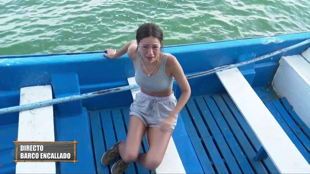 Melyssa llora desconsolada y amenaza con abandonar cuando cree que se muda al Barco Encallado: “¡Es injusto!”