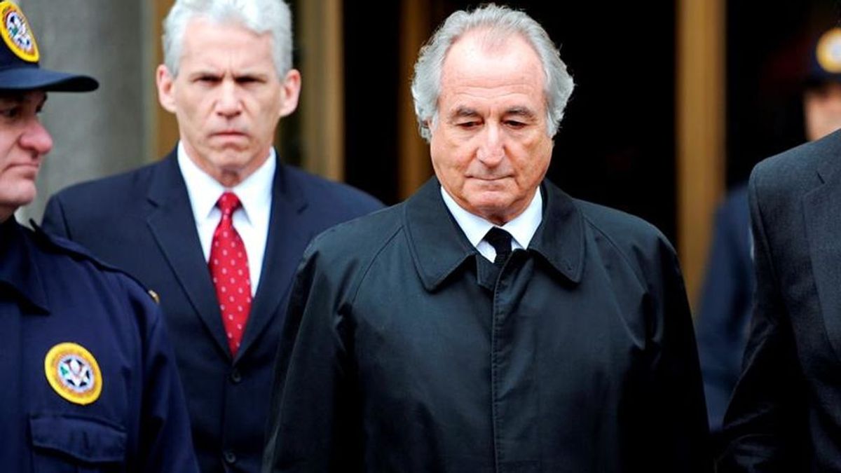 Muere Bernie Madoff el inversor que estafó a los millonarios en EEUU
